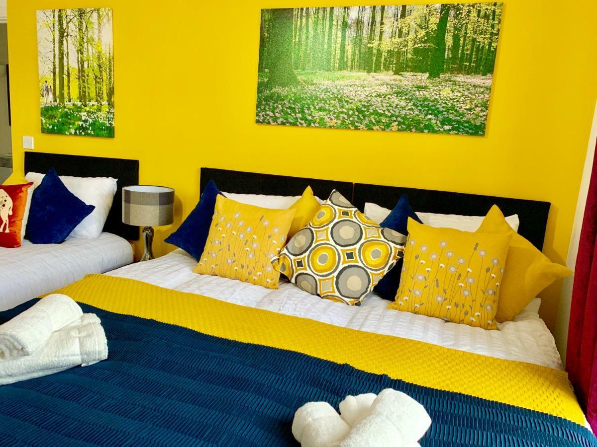 2 Bedrooms Modern Apartment, Lounge, Full Kitchen, Balcony, 5 Minutes Stratford Station London Ngoại thất bức ảnh